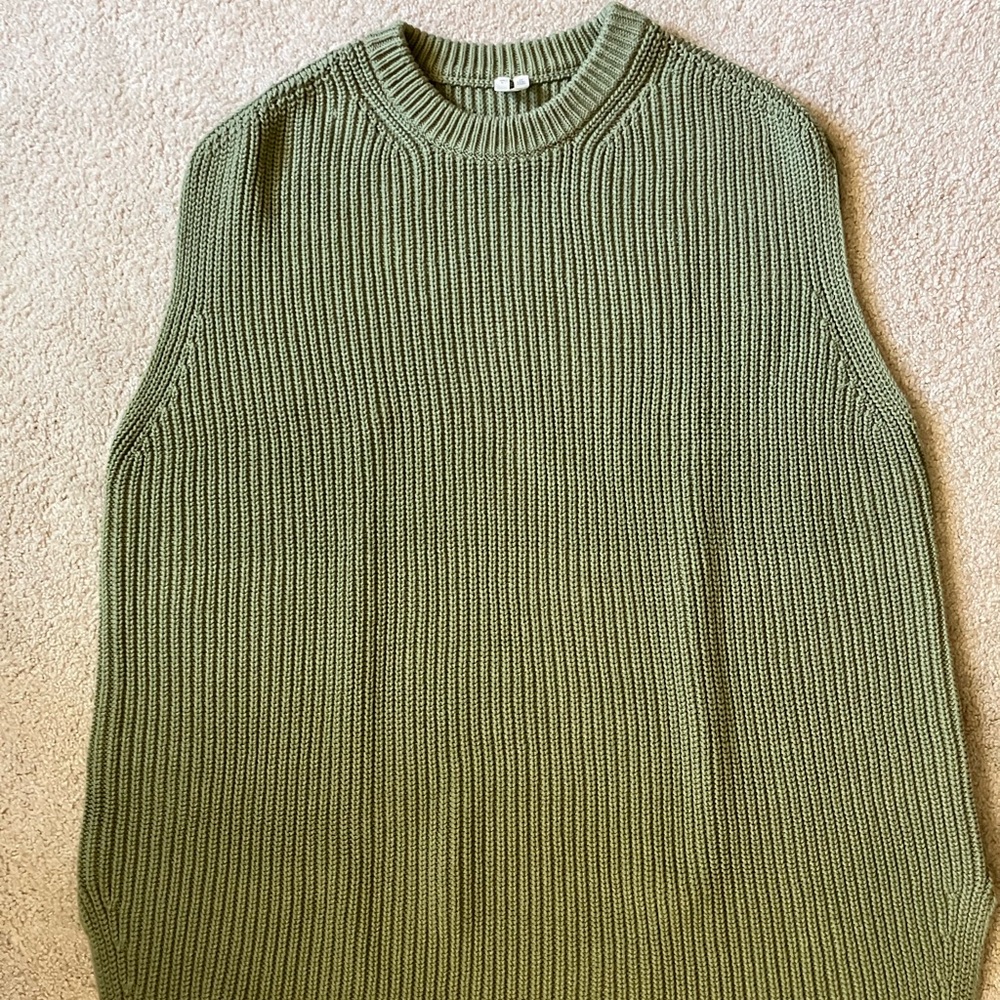 Arket Green Sleeveless Sweater, size L